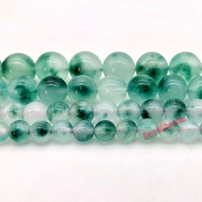 Круглые бусины из натурального белого и зеленого халцедона для изготовления