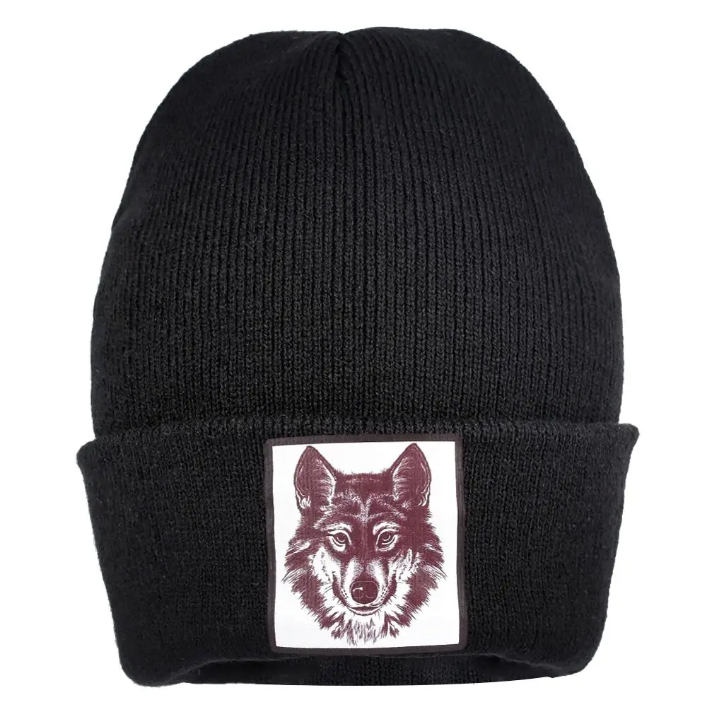 Вязаная шапка с принтом волка логотипом черная серая Красная ребристая зимняя