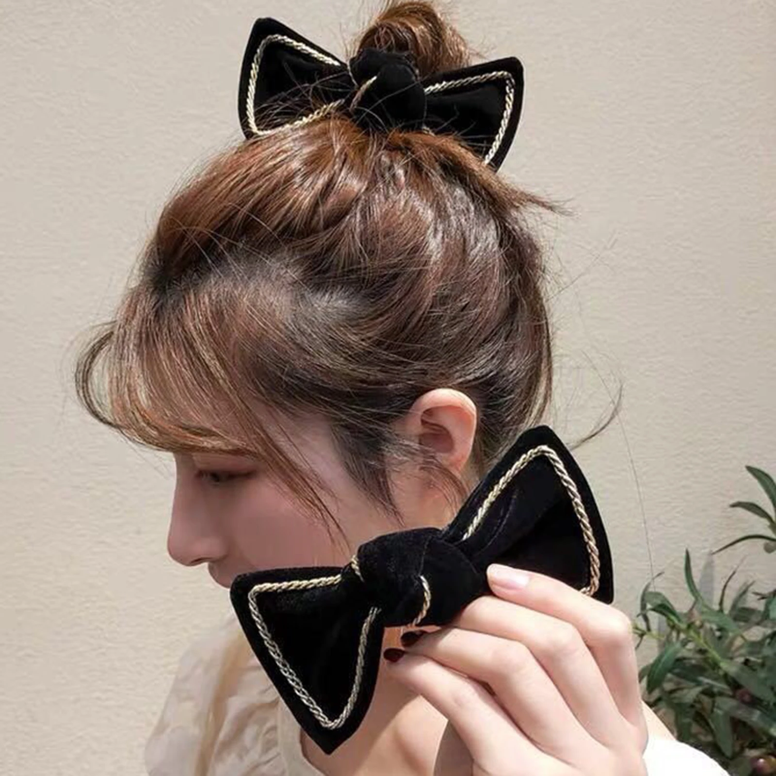 

Girls Party Bowknot Hair Clips Women South Korea Bow Headbands Sweet Hair Rope Charming Web Celebrity Hair Ponytail Elastic Rope