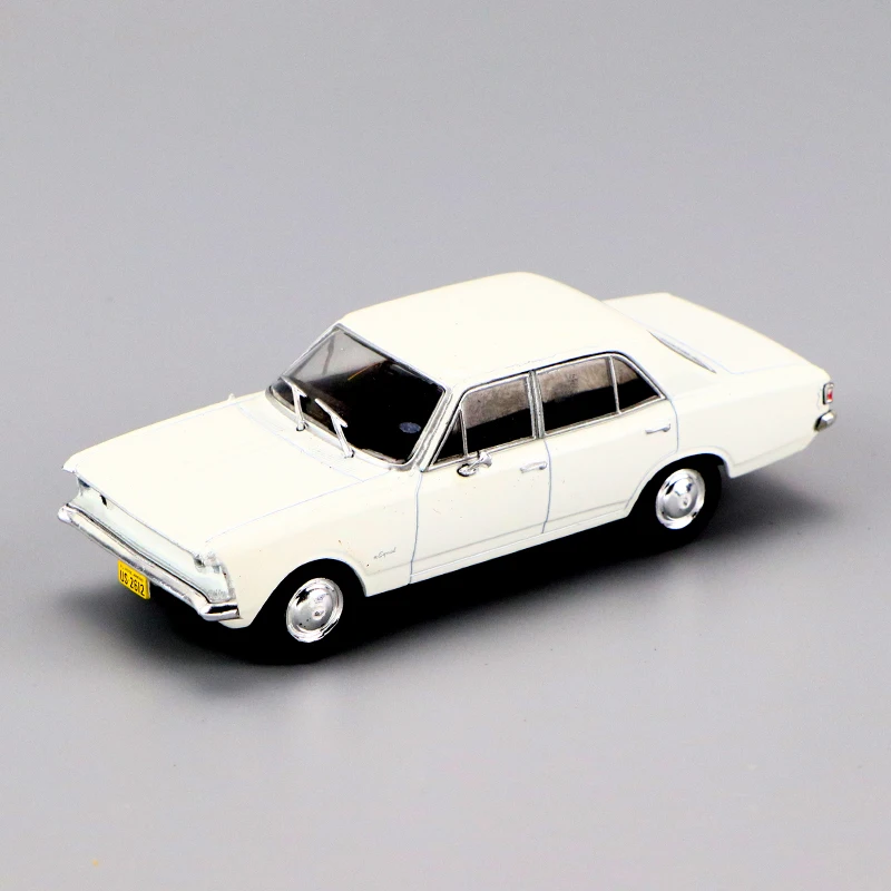 

1:43 IXO CHEVROLET OPALA 2500 1970 DIECAST CAR MODEL COLLECTION TOYS