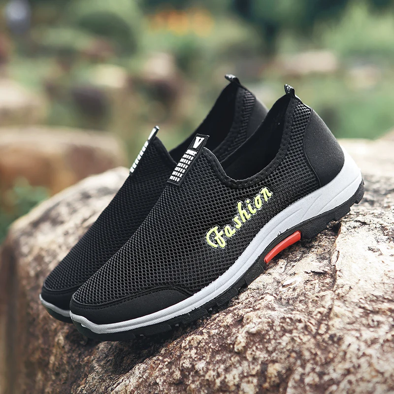 cheap 2021 New Men Hiking Shoes Spring Casual Shoes Comfortable Fashion Light Outdoor Climbing Shoes Sneakers Non-Slip Loafers