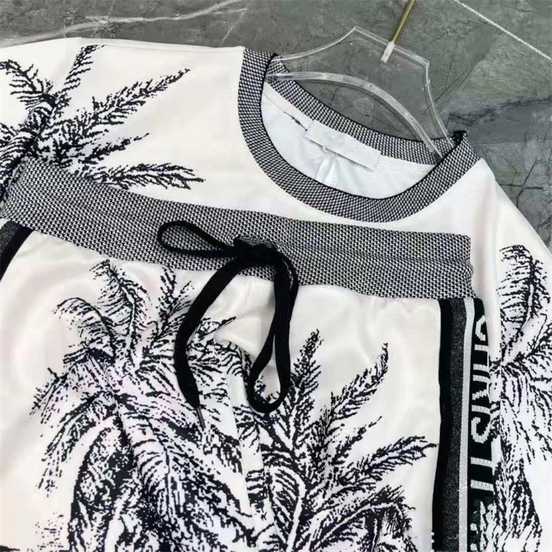 

2021 summer new knitted printed T-shirt suit women's jungle jacquard pattern short-sleeved T-shirt fashion elastic waist shorts