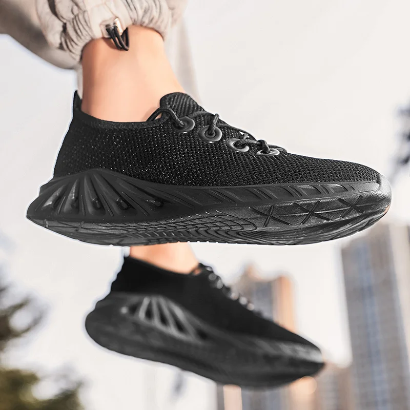 

New Casual Shoes Men Sneakers Light Outdoor Sports Breathable Summer Mesh Breathable Fashion Running Elastic Jogging Shoes