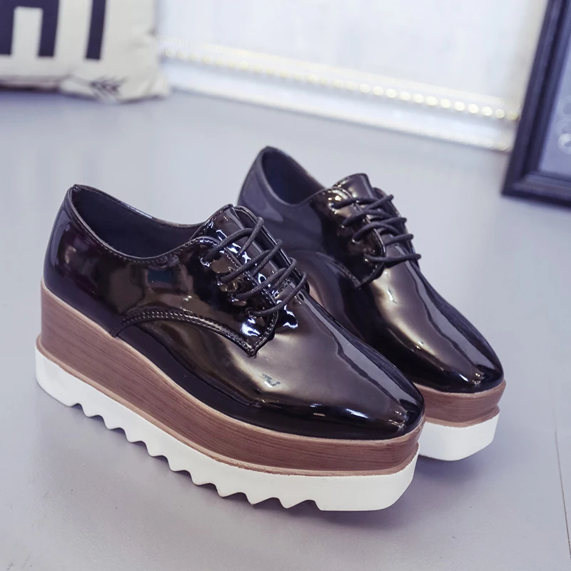 

Zipper shoes 2019 spring new single shoes women thick-soled muffin school student United Kingdom live small leather shoes