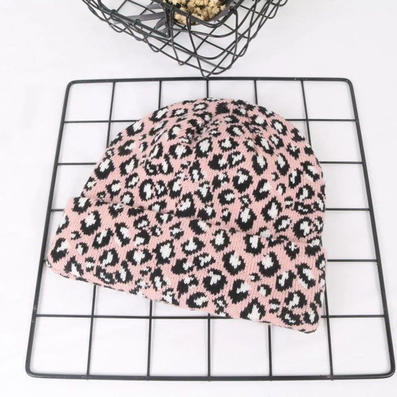 

Korea Vintage Leopard Beanies Women Autumn Winter Fashion Skullies Warm Knitting Woolen Hat Black Dot Skullcap