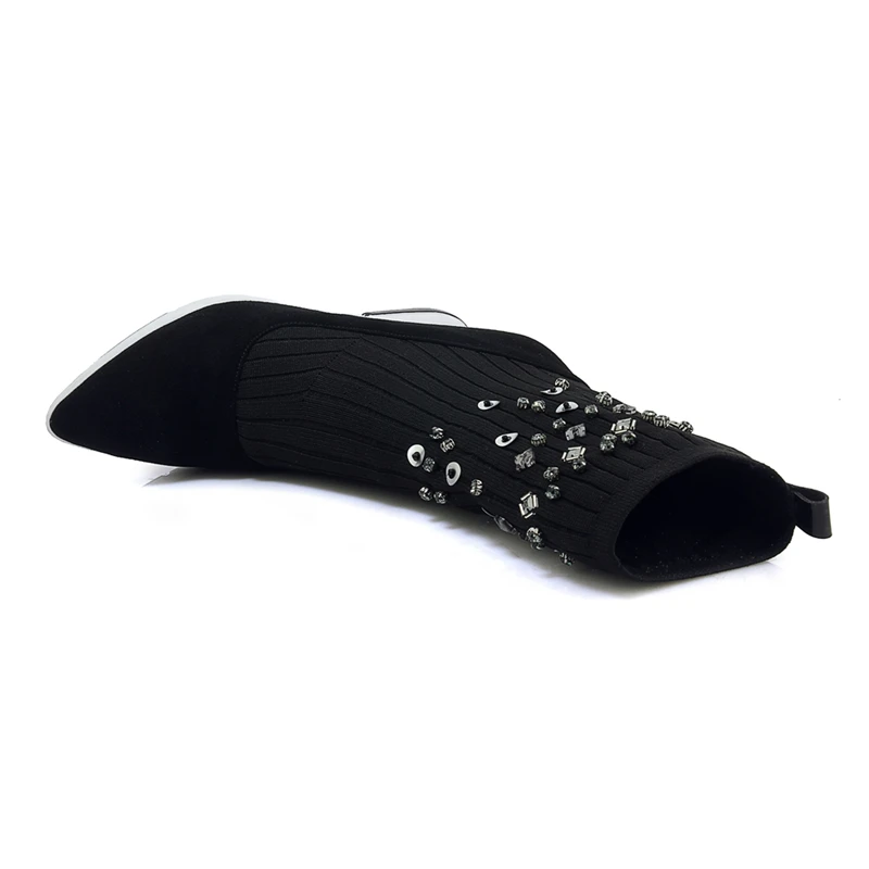 Женские ботильоны на платформе черные замшевые ботинки резиновой подошве с