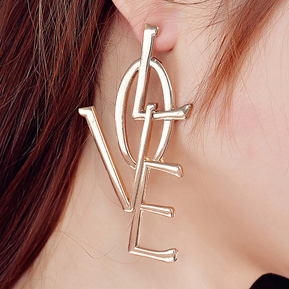

Personality Letter "LOVE" Stud Earrings for Women Metallic Hyperbole Girl's Earring Delicate Gift Female Jewelry Earrings
