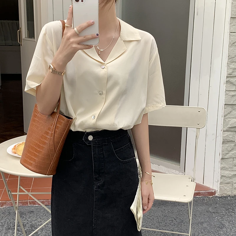 

Женская короткая рубашка-поло Alien Kitty, повседневная однобортная рубашка с воротником-лепестком и кружевными рукавами, лето 2021