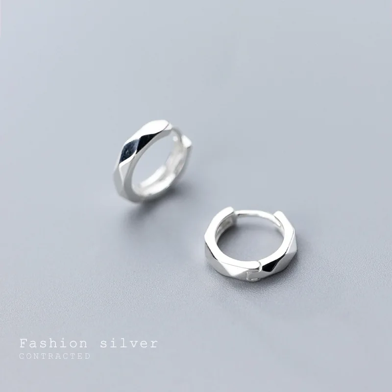 

Small Real. 925 Sterling Silver Fine jewelry facet -Cut Geometric Round hoop huggie earrings C-G2846