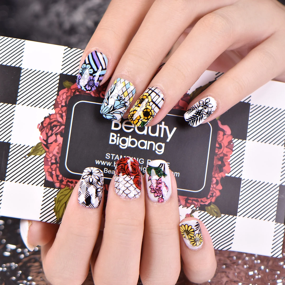 BeautyBigBang 6*12 см пластины для штамповки ногтей цветок Сетка плед геометрическое изображение штамповка для трафарет для ногтей шаблон художественные инструменты XL-050