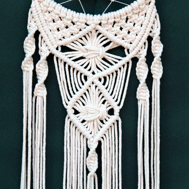 

1 Pcs Geometric Art Handicrafts Woven Tapestry & 4Pcs Handmade Macrame Plant Hanger Cotton Flowerpot Holder