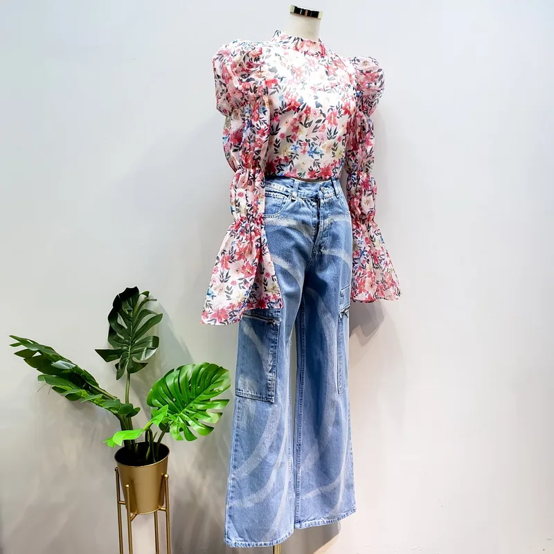 Милая женская короткая рубашка с длинным рукавом и воротником-стойкой