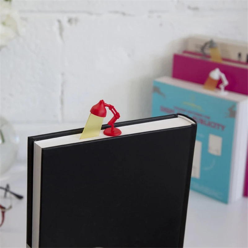 

Creativity Lovely Cartoon Lamp Bookmark for More Fun Reading 3D Stereo Wacky Bookmarks Kids Gift Kawaii Stationery Student