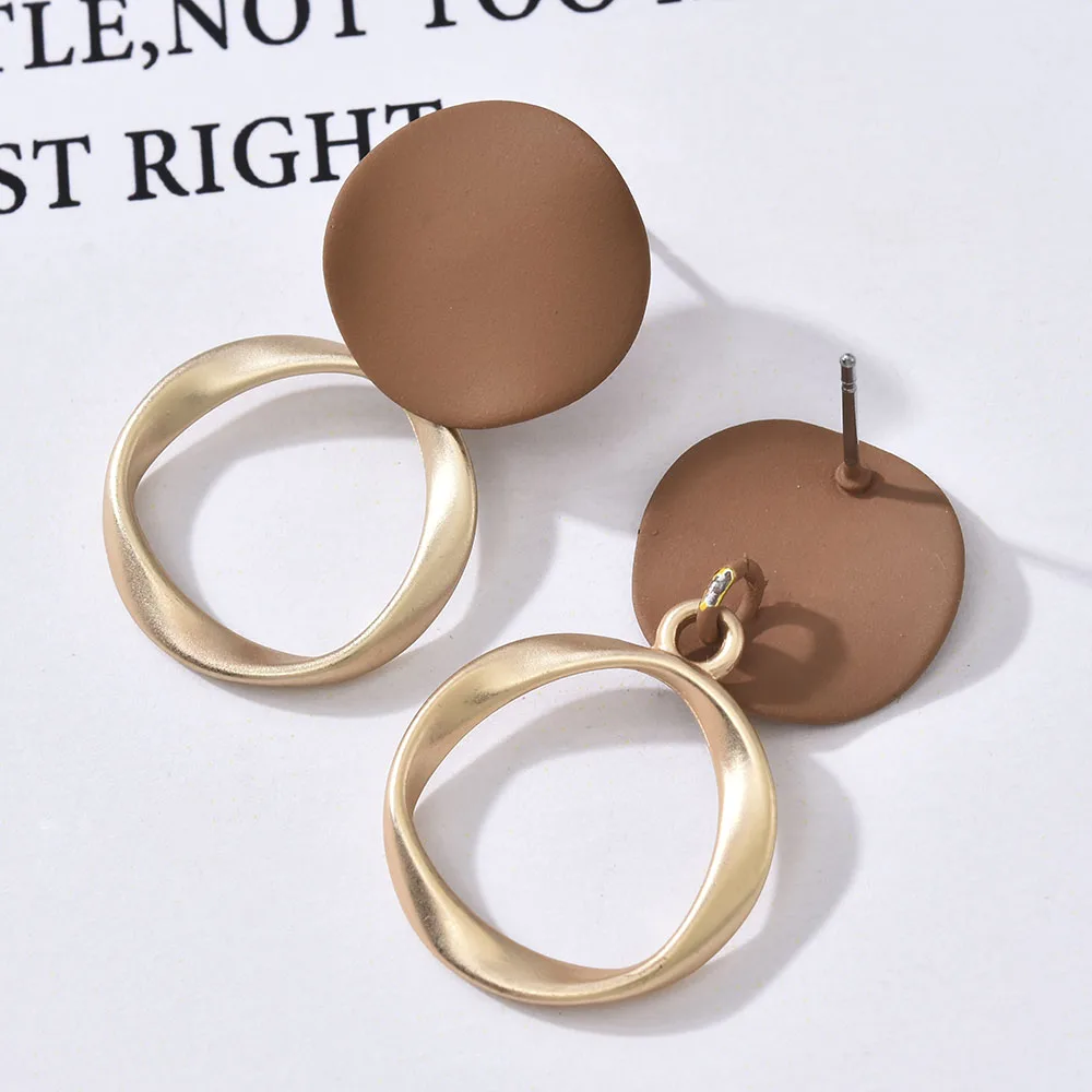 Женские акриловые серьги подвески винтажные золотистые асимметричные