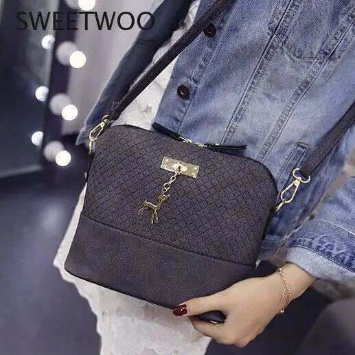 

Female Bag Embossing Plaid Messenger Bags Fashion Bag Shell Shape Girls Shoulder Crossbody Bags Luxury Women Solid Color Handbag
