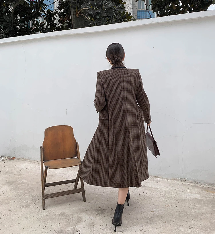 

Vintage Woman Woolen Coat Runway Double Breasted Check Waist Long Ladies Wool Jacket Female High quality