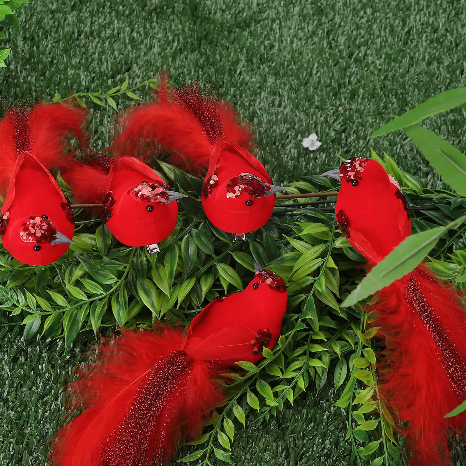 

Christmas Red Bird Decoration Artificial Cardinal Red White Feather Ornaments Foam Crafts Home Furnishing Holiday Gifts 12 Piece