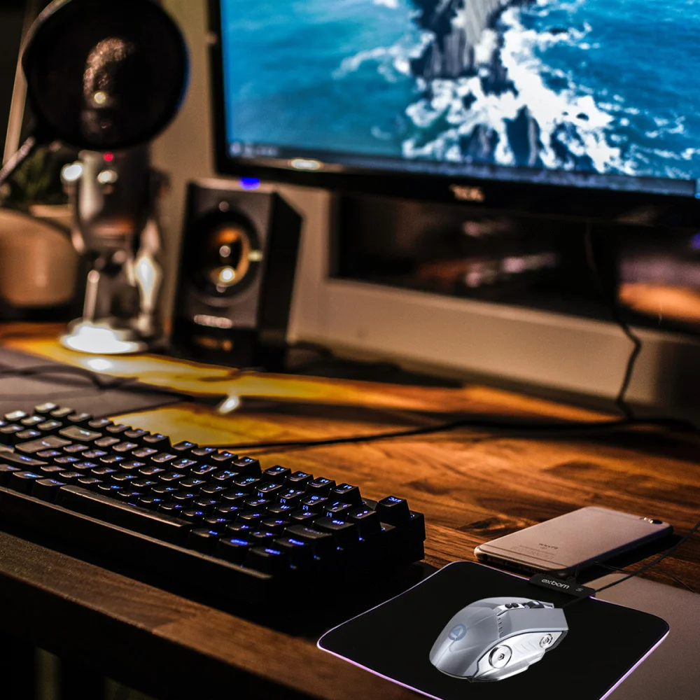 

USB Wired LED Gaming Anti-sweat Silent Breathing Light