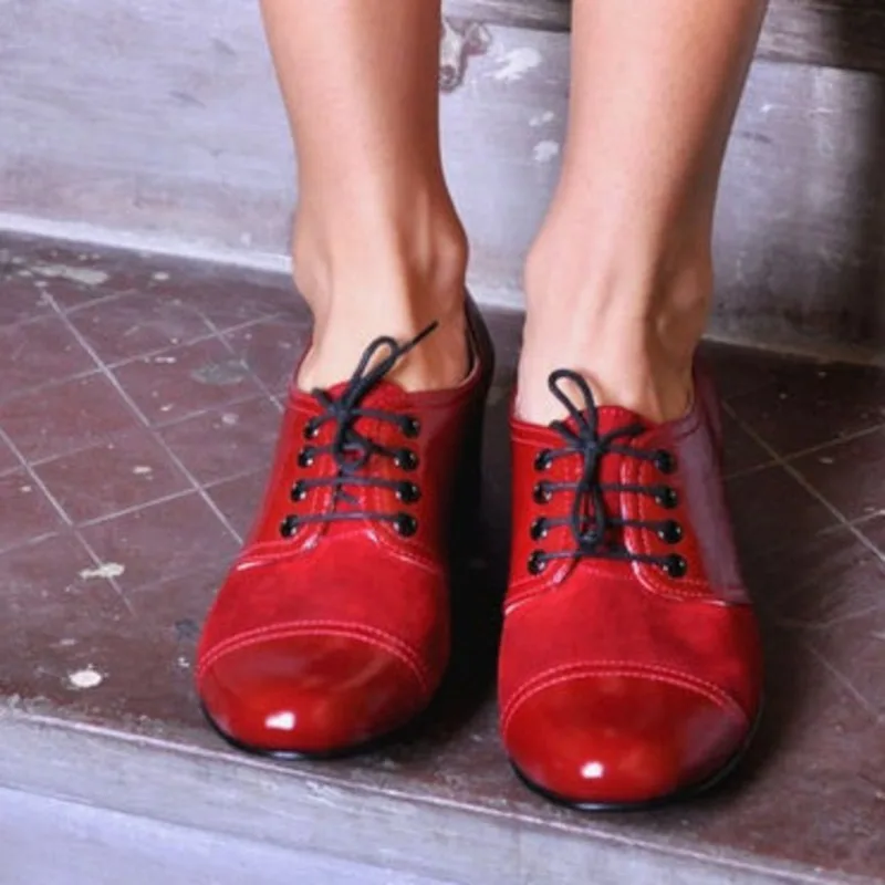 

Spring Red Singel Shoes Women 2021 Simple Patent Leather Lace-up Shoes Fashion Casual Thick Heel Solid Mules Shoes Plus Size 43