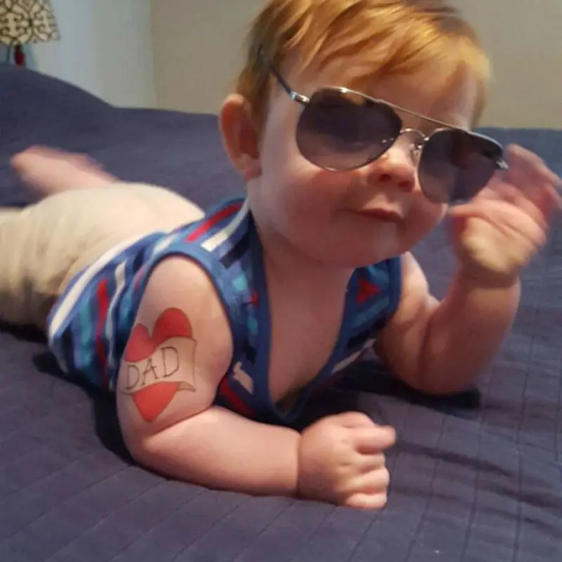 Футболки красного цвета с сердцем и надписью Love Dad/Одежда для мамы детей