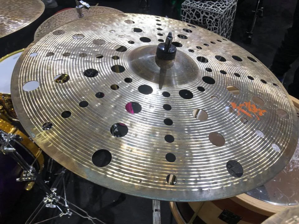 

Kingdo Collection Extreme 16” Crash Cymbal