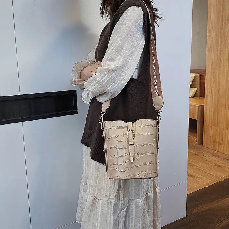 

Vintage PU Leather Bucket Bags For Women 2020 Small Solid Color Crossbody Bag Female Shoulder Messenger Bag Handbags