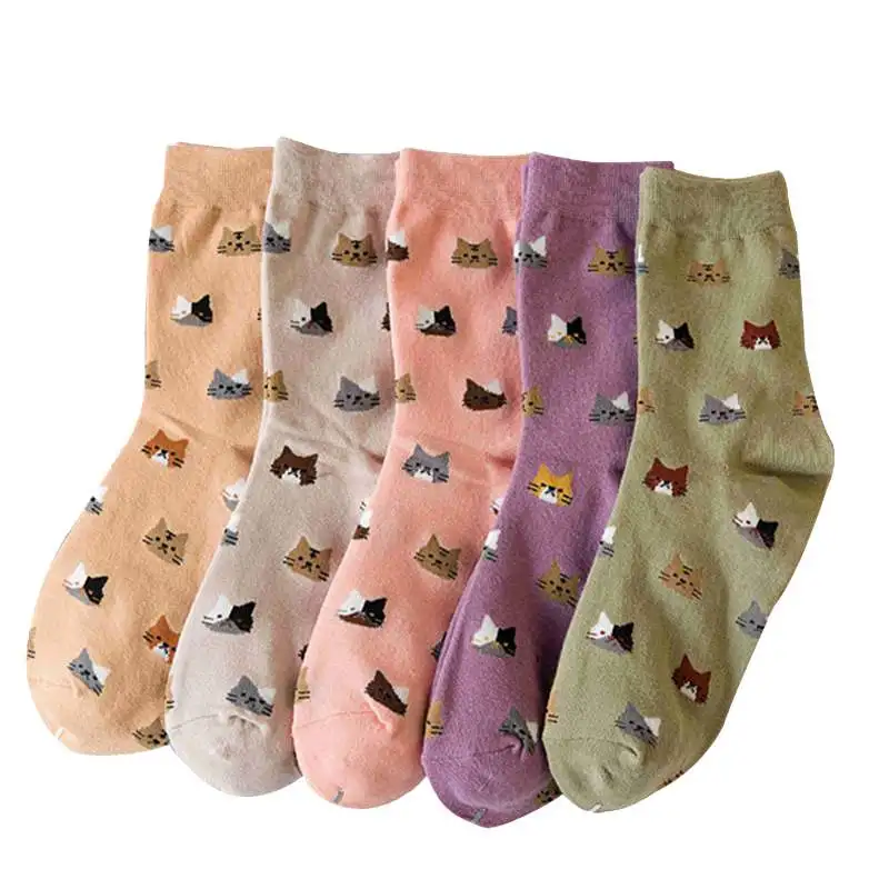 mix color 5 Pairs/Lot Cartoon Women Funny Socks Cute Cat Printed Soft Cotton Socks Autumn Winter Casual Fashion Women Mid Tube Socks - Цвет: mix color