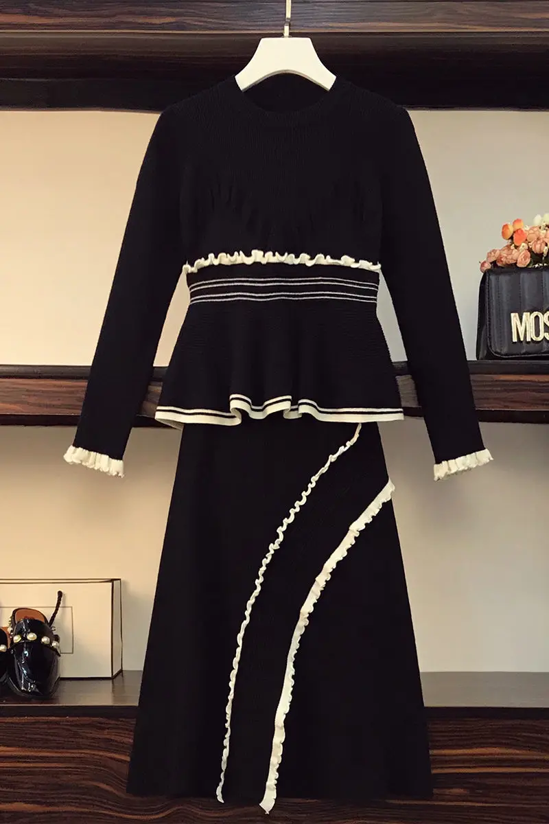 

Korean Fashion Womens Knit Set Skirt And Sweater 2021 Spring Winter Large Size Ruffle Patchwork Design Two Piece Outfits y896