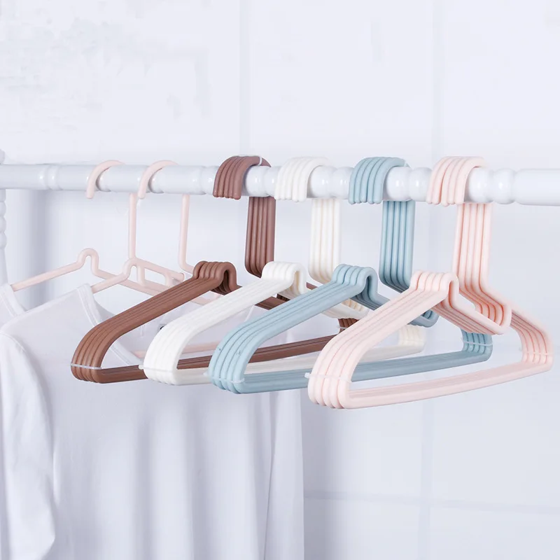 

5PCs Simple European Clothes Hanger seamless protect collar hanger Coat Hanger Traceless Plastic Hanger Household Drying Rack