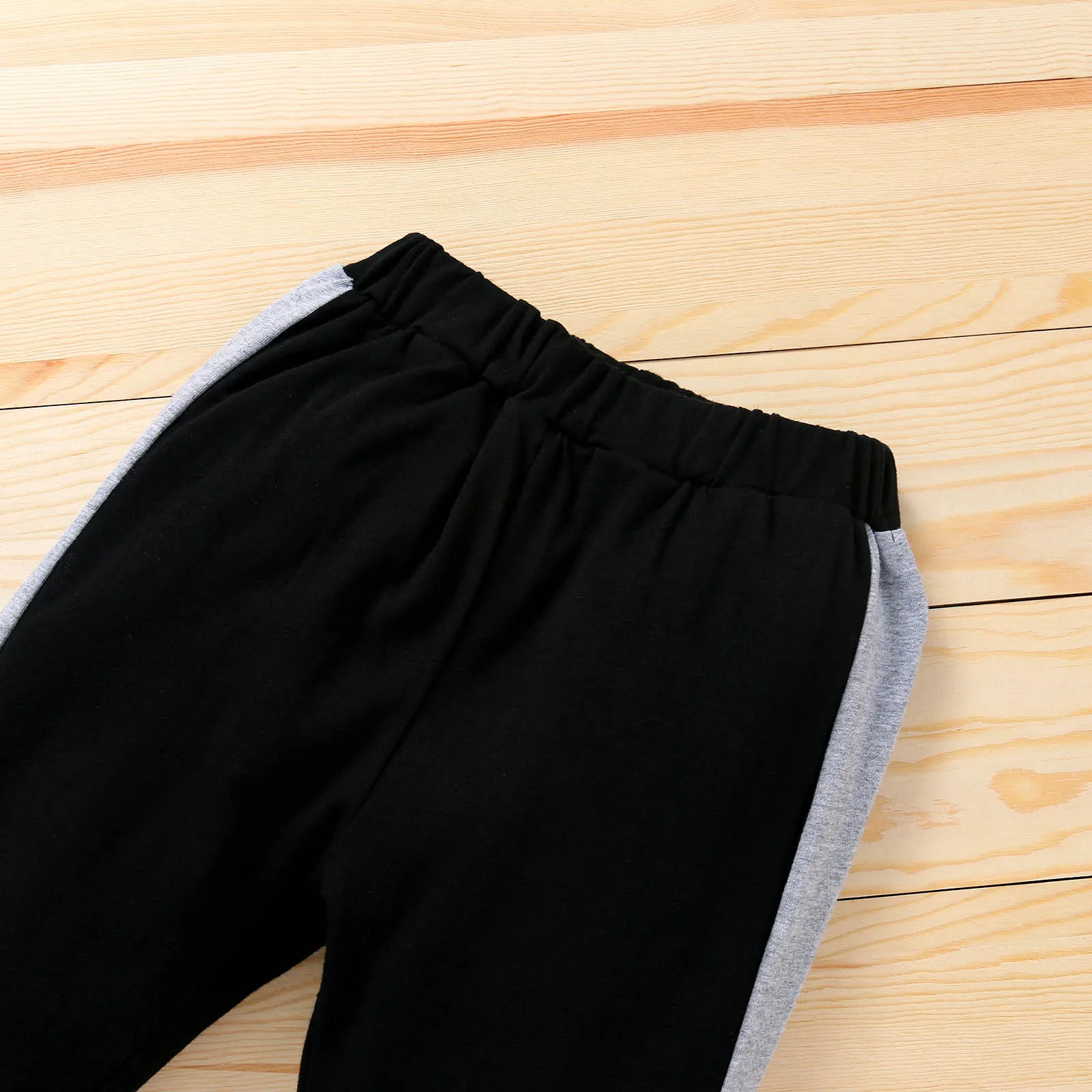 Повседневный комплект одежды из двух предметов для мальчиков пуловер с принтом