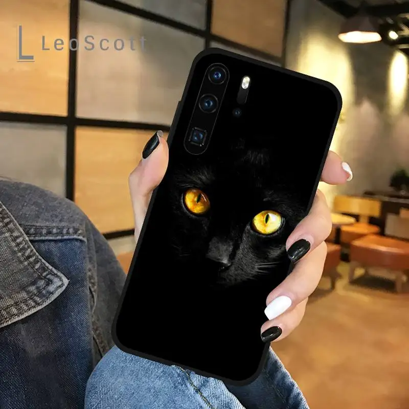 

Black Cat Staring Eye Phone Case For Huawei honor Mate P 9 10 20 30 40 Pro 10i 7 8 a x Lite nova 5t