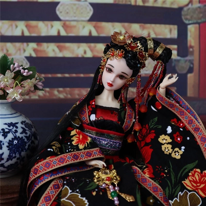 Кукла с костюмами китайского периода (CODF 0413-1) | Игрушки и хобби