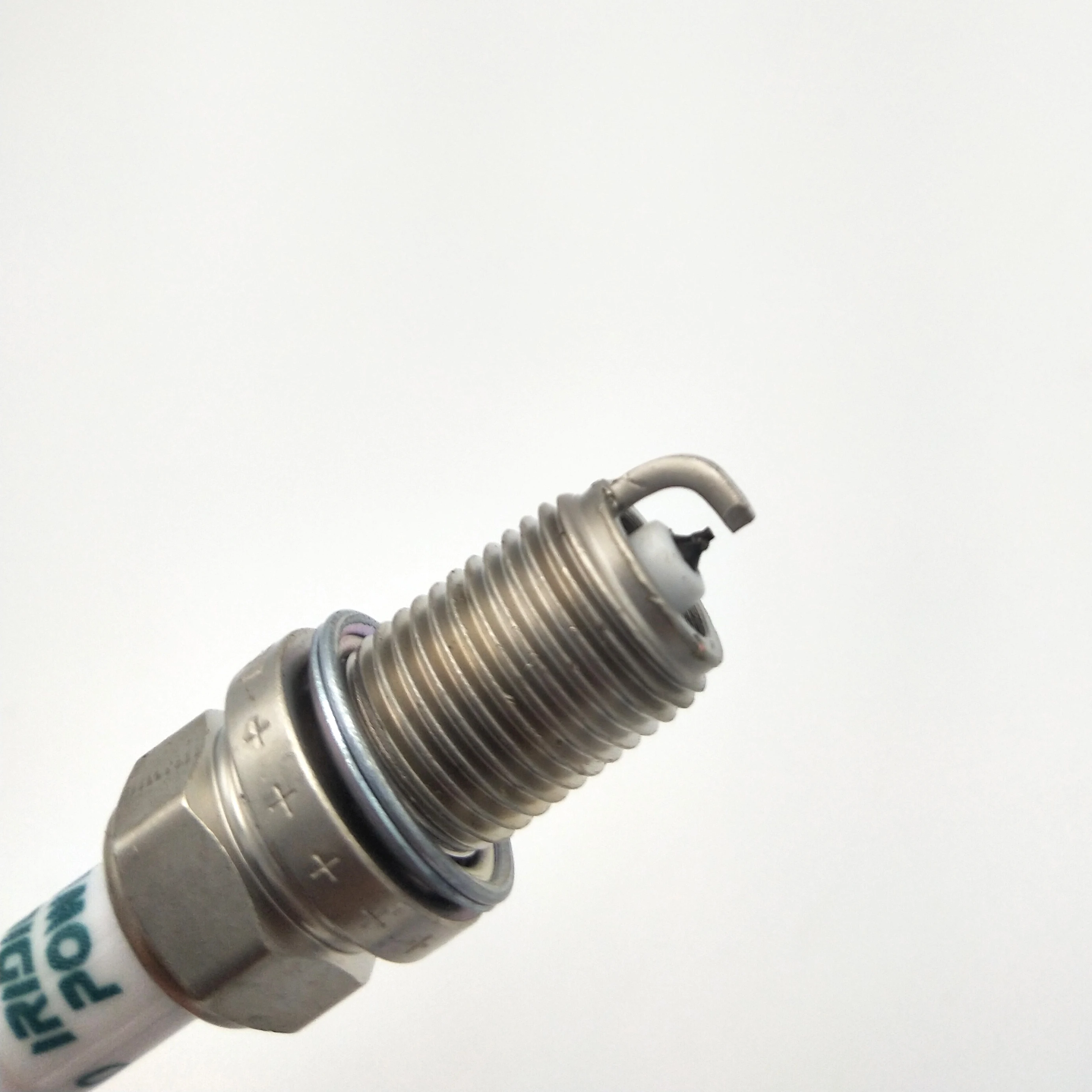 4 шт./лот Iridium Power свечи зажигания для Toyota Nis Сан-H-Onda IK16 5303