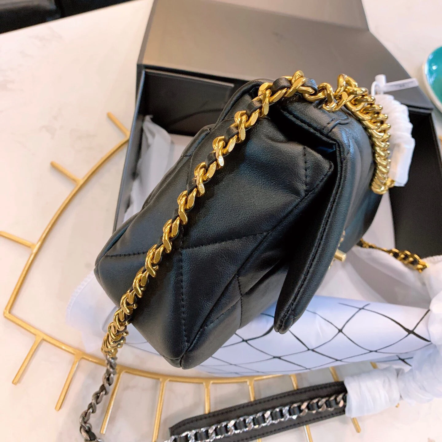 

Women's bag 2021 new fashion chain one-shoulder bag designer handbag