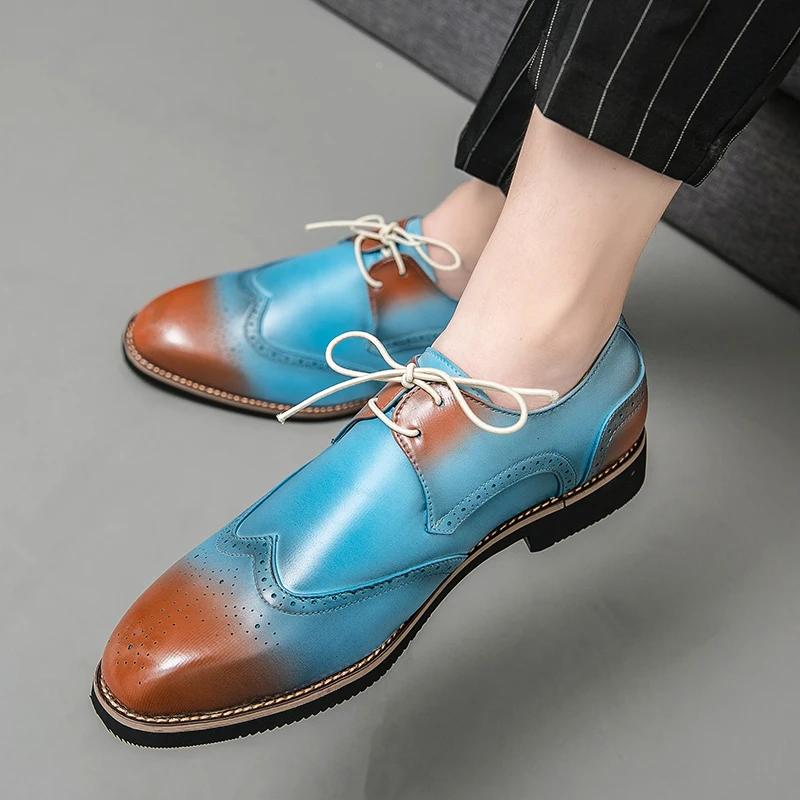 Italian Mens Dress Shoes Genuine Leather Oxfords Men Wedding Shoes Party Formal Shoes Bullock Shoes Designers Plus Size Shoes