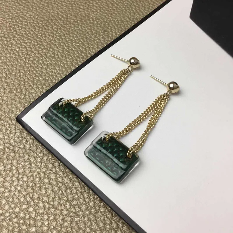 

2021 Новый горячий бренд, модное ювелирное изделие для женщин желе дизайн вечерние C название штамп черная сумка серьги