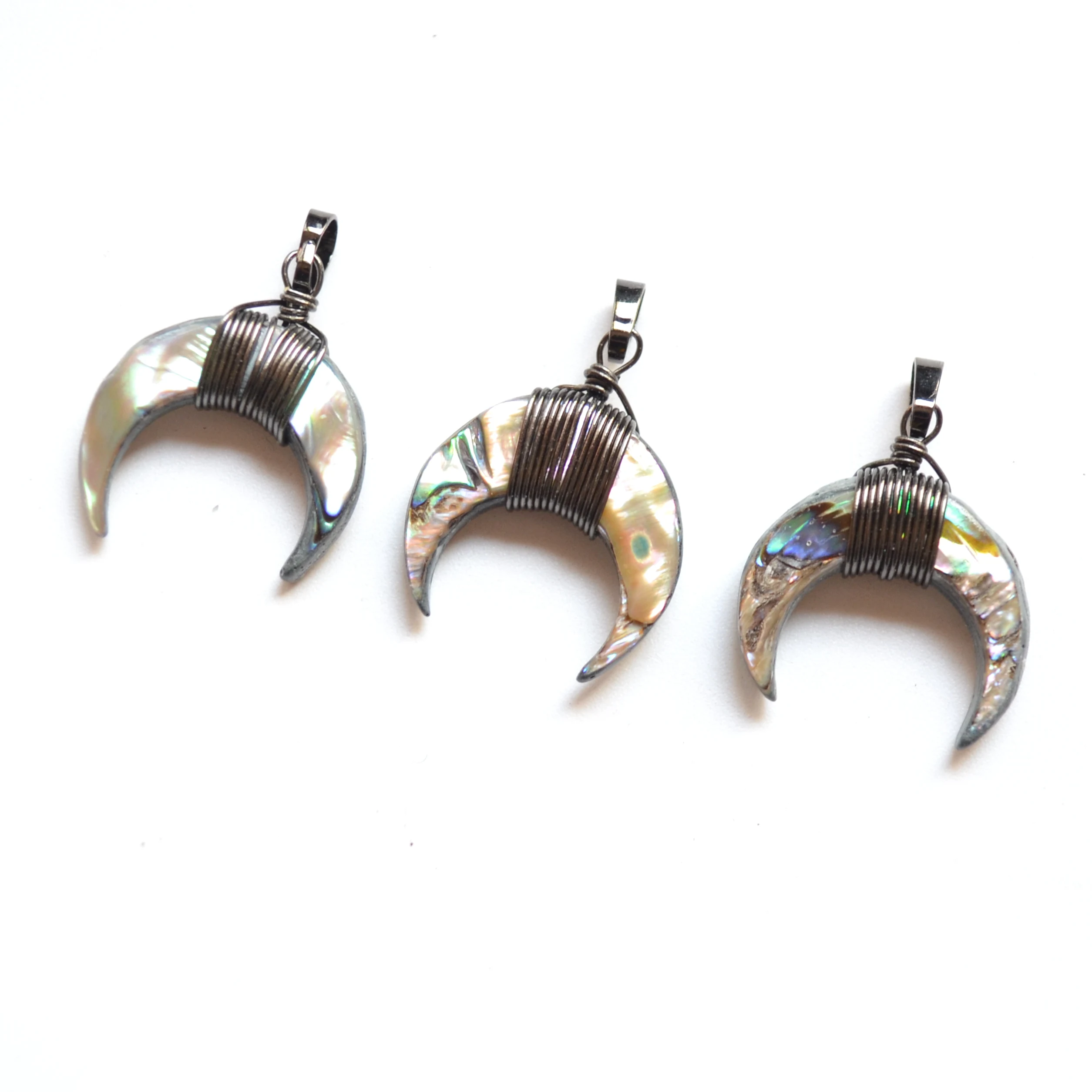 

Small abalone shell crescent moon pendant,black plated wire wrap shell double horn pendants