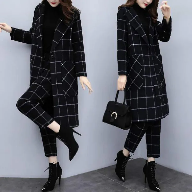 

New High-Quality Women's Autumn Winter Plus Size Two-Piece Trousers Plaid Woolen Coat Nine-point Pants Casual Fashion Suit Women