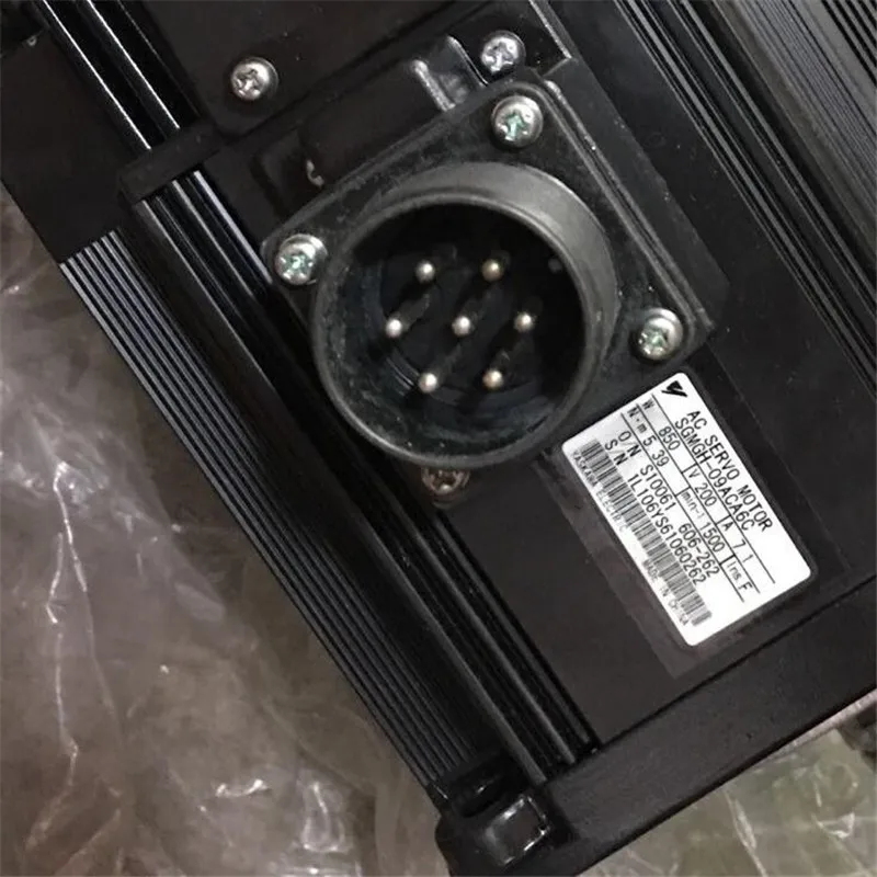 

Used Tested Working SGMGH-09ACA6C AC SERVO MOTOR