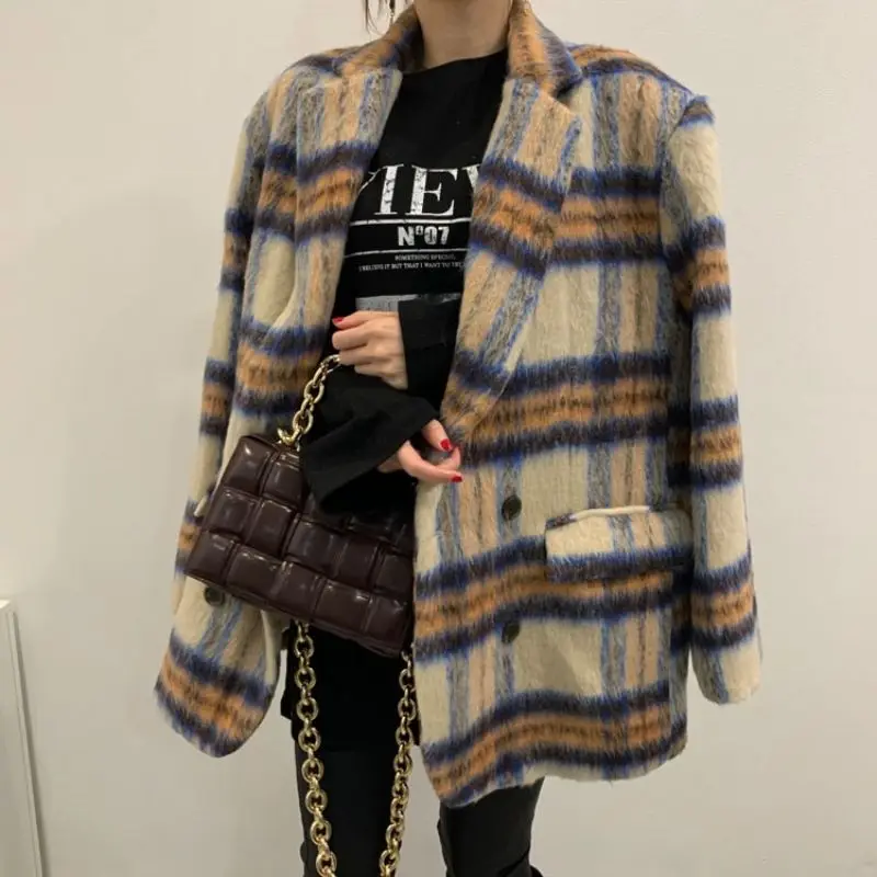 

2022 Winter Vintage Blazer Double breasted contrast color plaid casual long turn-down collar new woolen coat for women