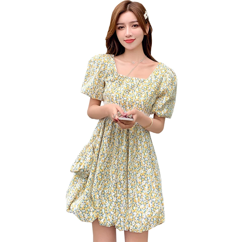 

Summer short-sleeved dress show thin French niche party brought new floral hubble-bubble sleeve skirt woman in love