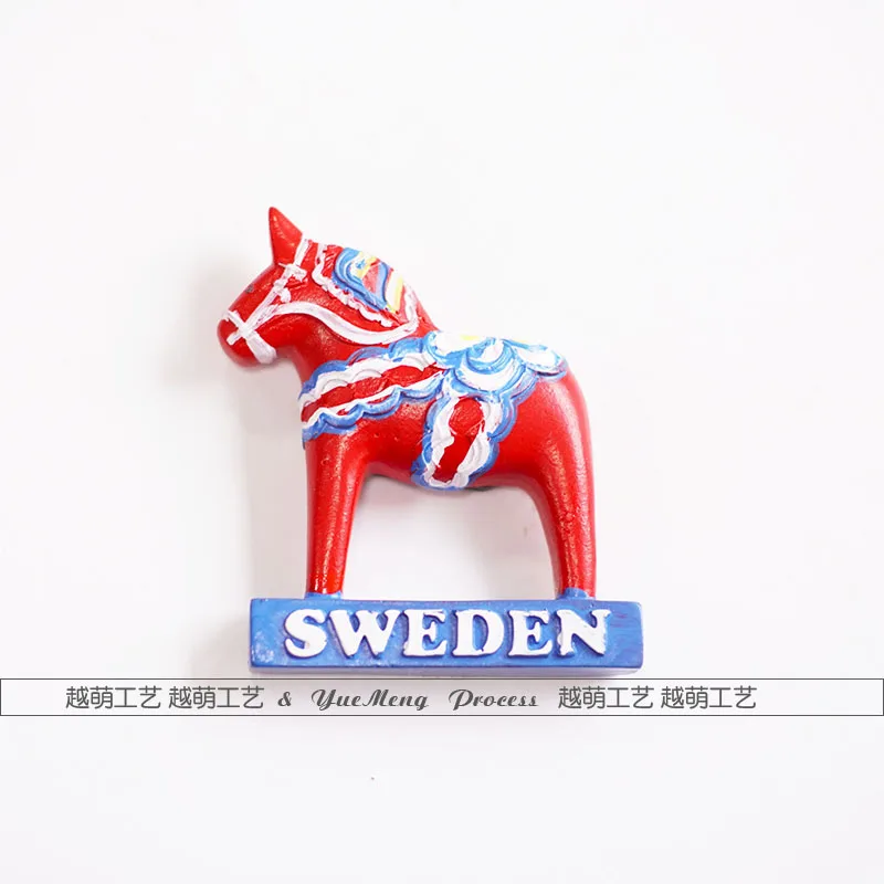 

Магнит на холодильник "Рождественский мир"