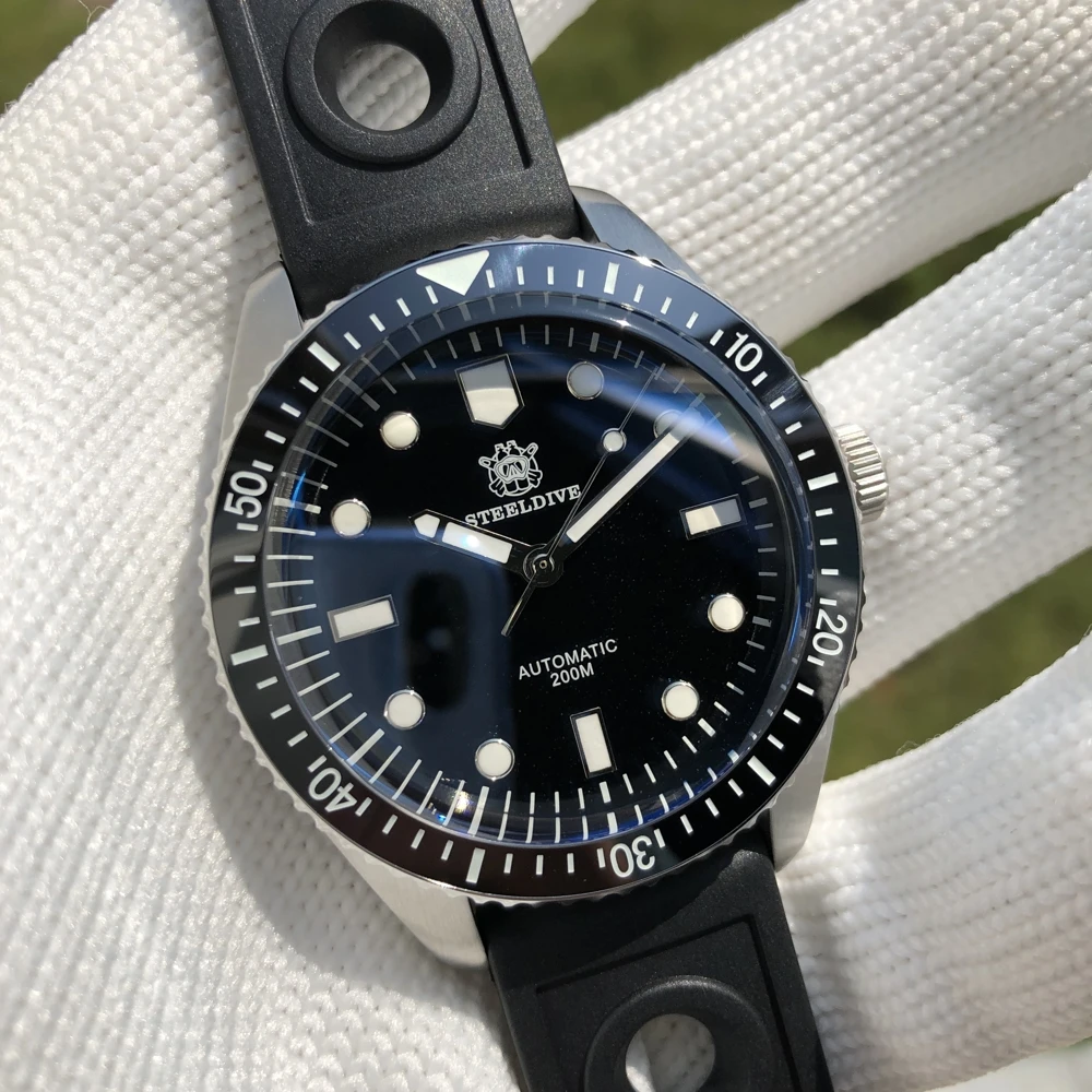 Часы мужские механические с автоподзаводом сапфировым стеклом Seiko-NH35 мм 200 |
