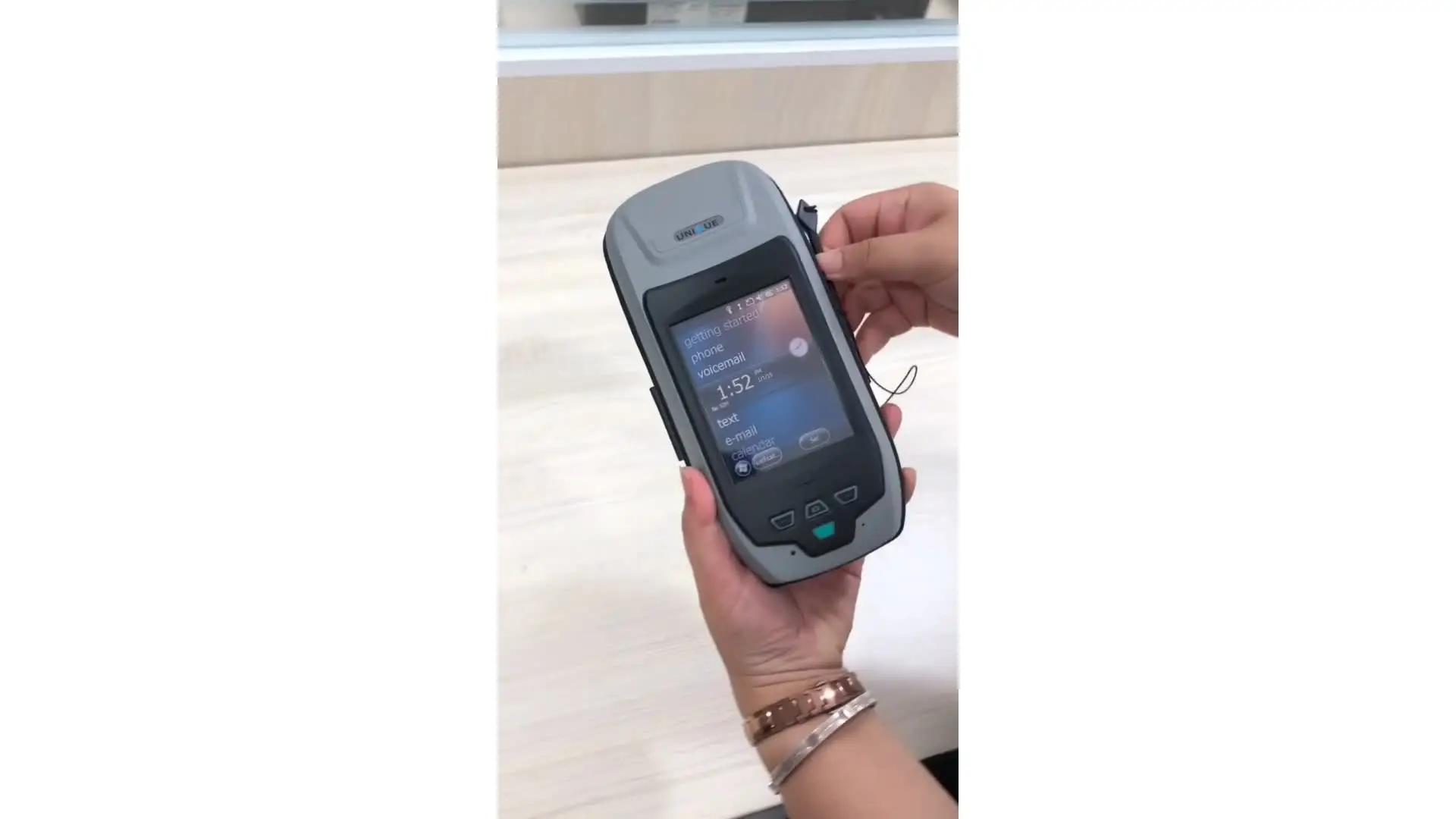 

Handheld Topographic GPS GIS Data Collector rtk For Surveying U32HA