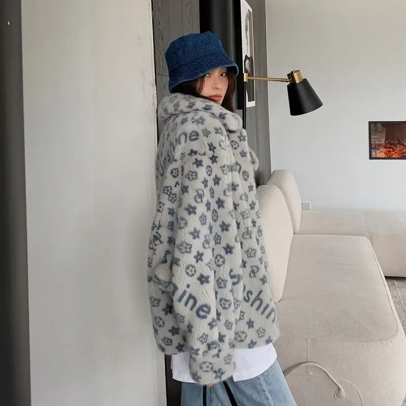 Autumn and winter fake fur coat new loose letter printed Plush coat imitation rabbit hair thickened warm Plush coat