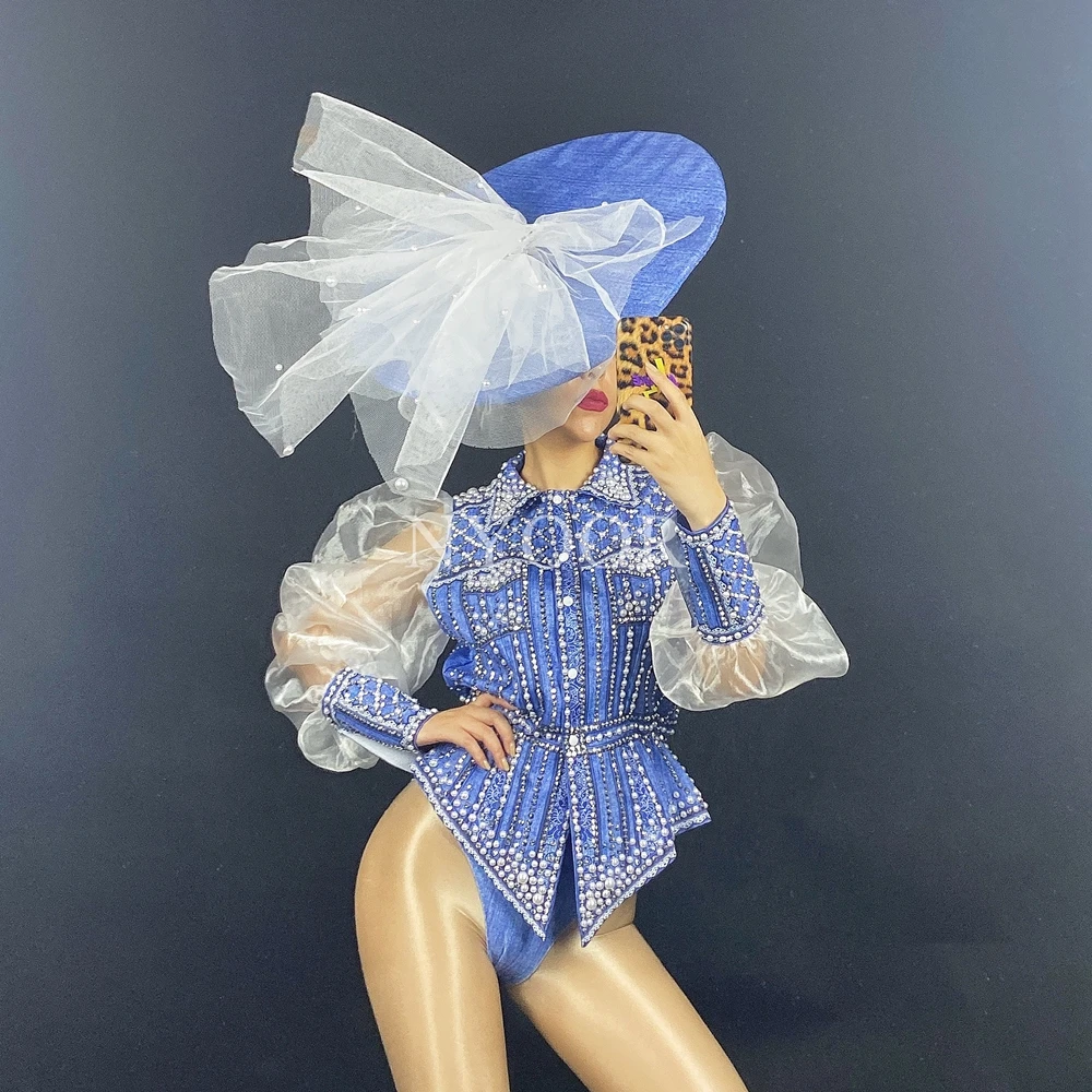 Сверкающие стразы комплект джинсовой куртки и шорт убор для головы с кружевами