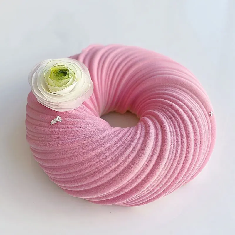 Силиконовая форма гибкая для торта Bundt с 3D технологией легко разбирается