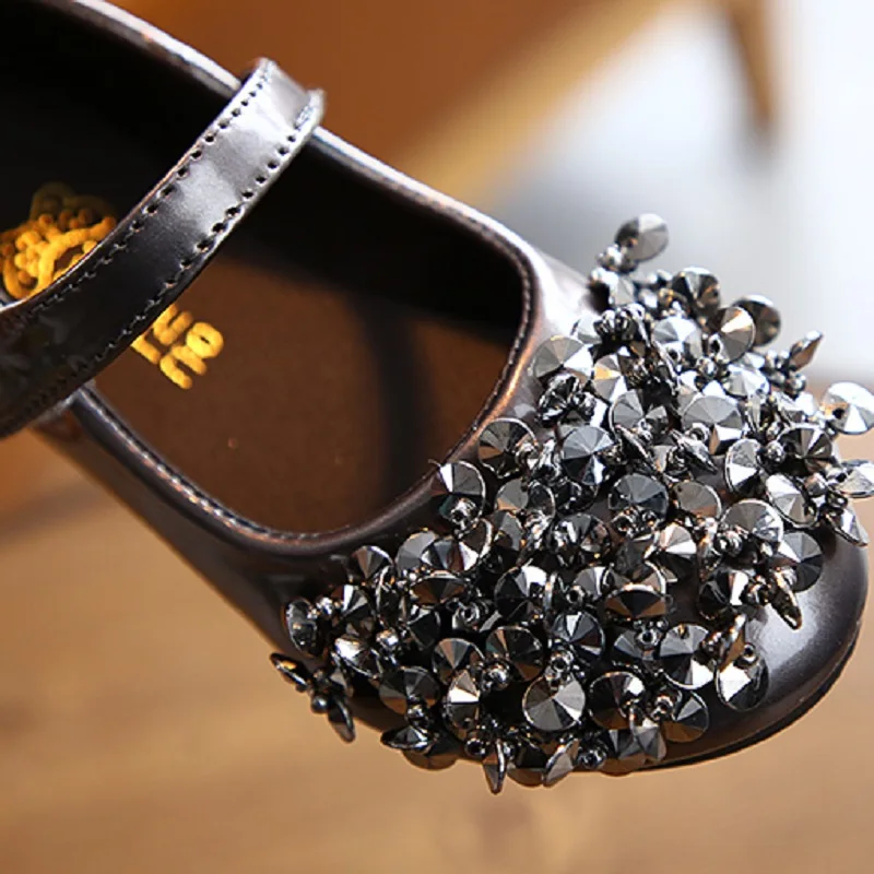 Обувь для девочек 2020 модная весенне Осенняя обувь малышей Детские блестящие