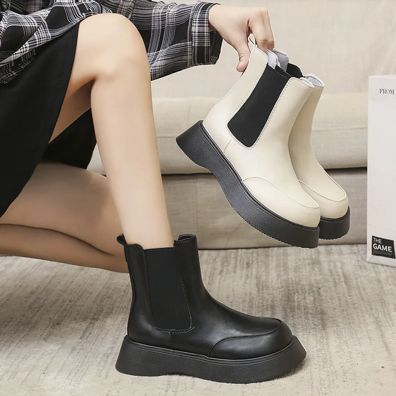 

Women Platform Boots Autumn Fashion White Chelsea Mid Calf Booties Woman 2021 Thick Bottom Ankle Boots Casual Female Short Boots