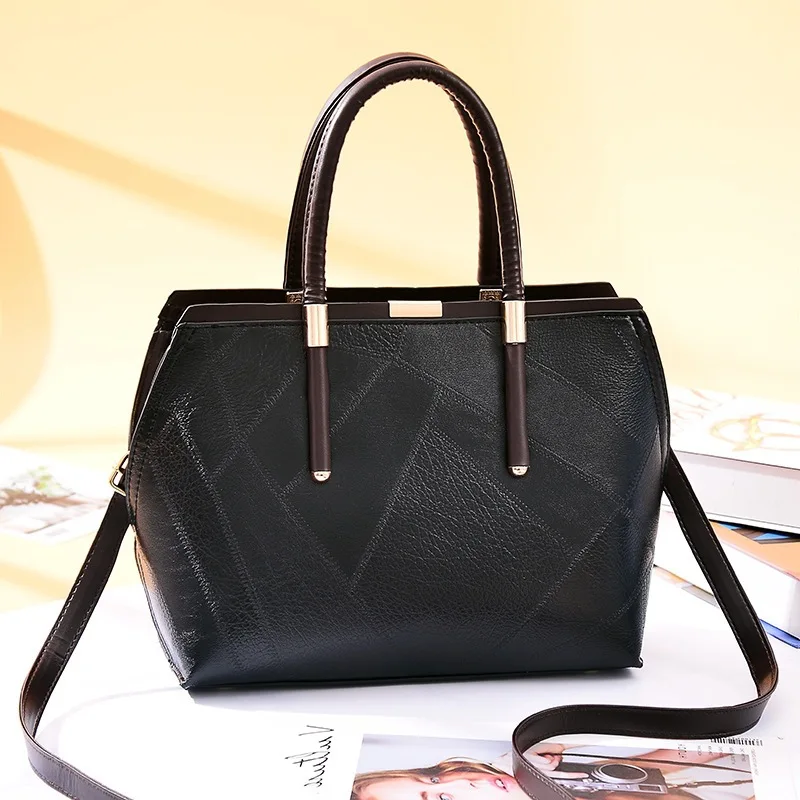

Women Big Bags Fashion Lady Messenger Handbag PU Leather Shoulder Pack Durable Waterproof Daypack Outdoor Shopping Satchel Black